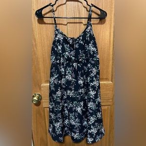 Small maternity dress